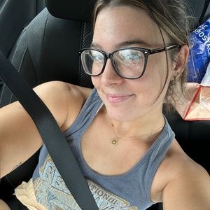 Meet your Posher, Cat